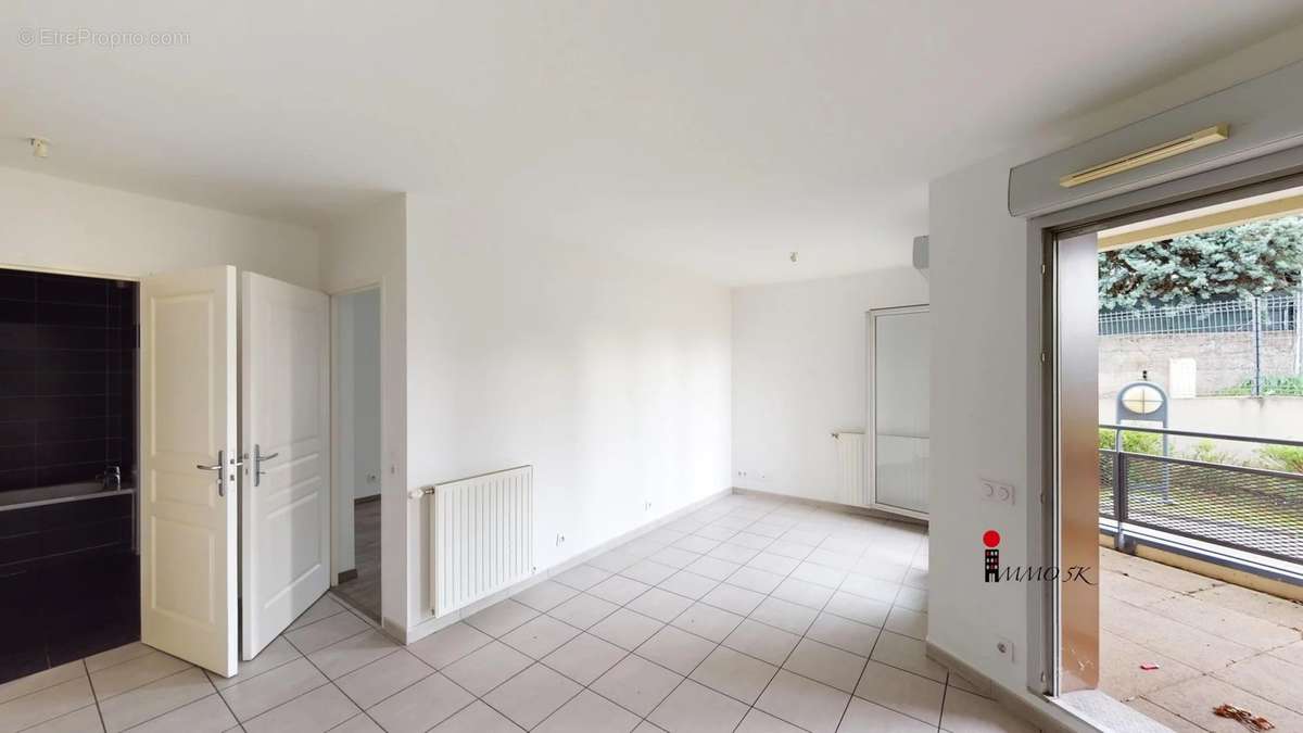 Appartement à RILLIEUX-LA-PAPE