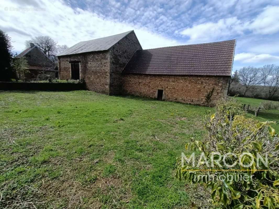 Maison à BLESSAC