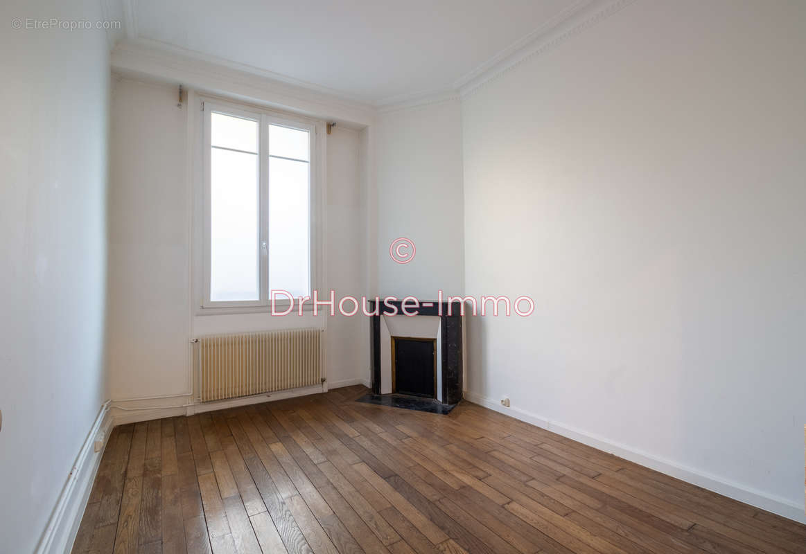 Appartement à ISSY-LES-MOULINEAUX