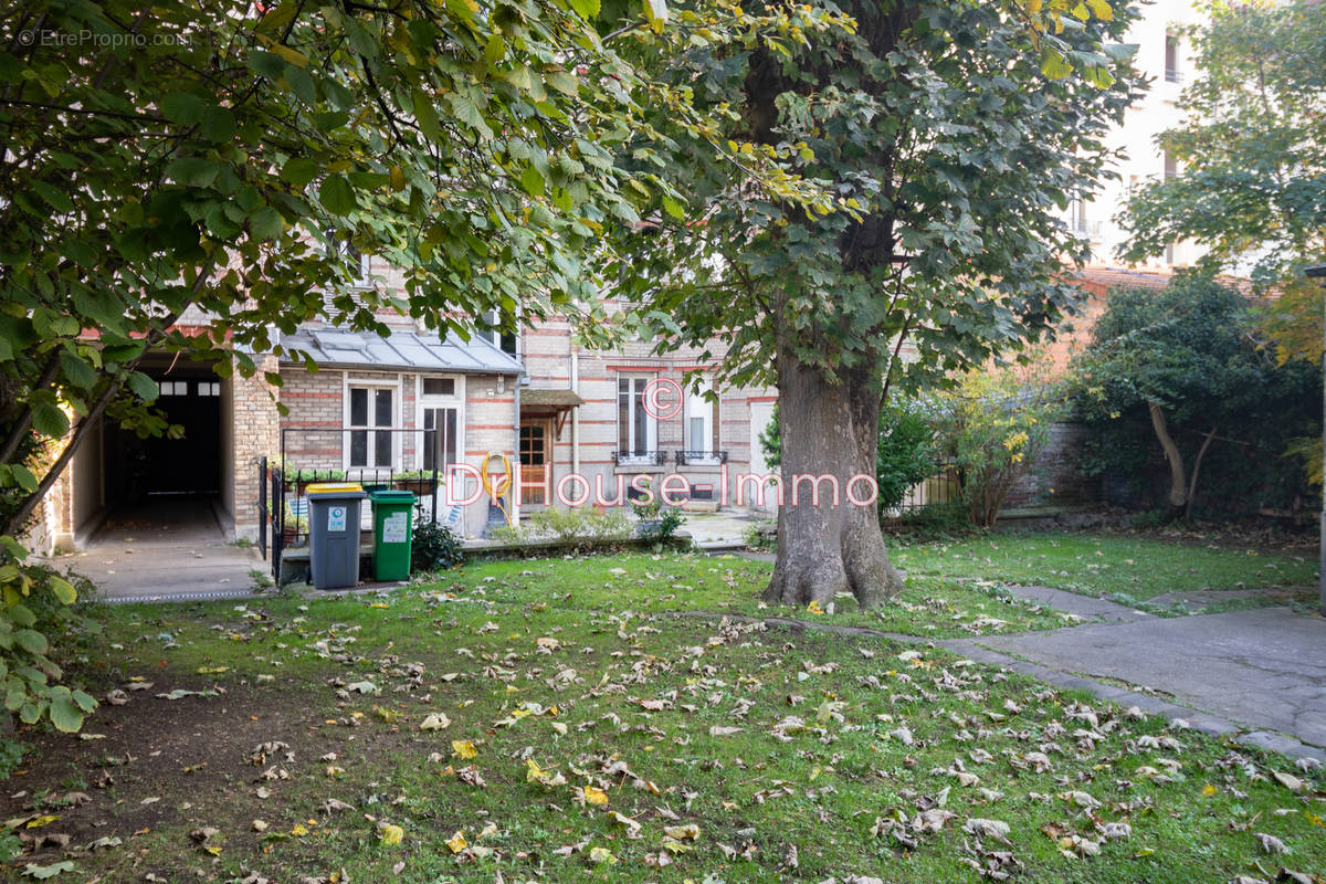 Appartement à ISSY-LES-MOULINEAUX