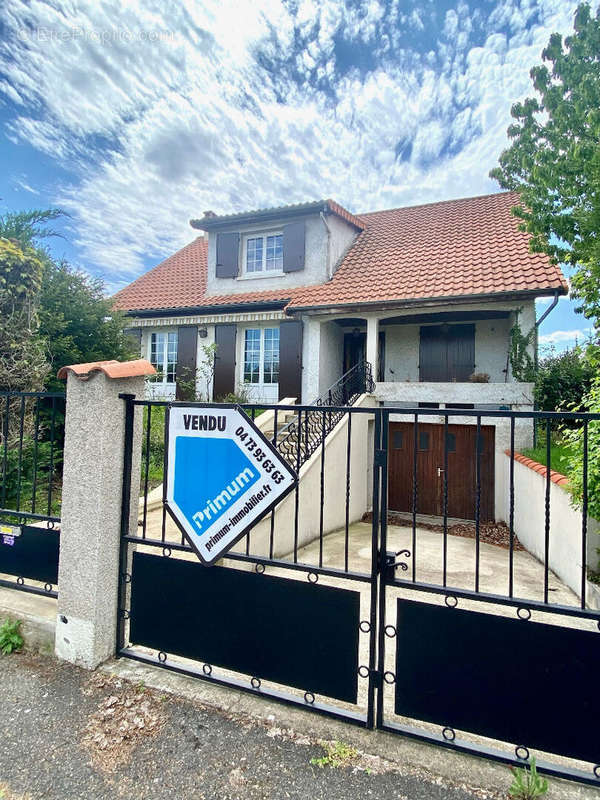 Maison à COURNON-D&#039;AUVERGNE