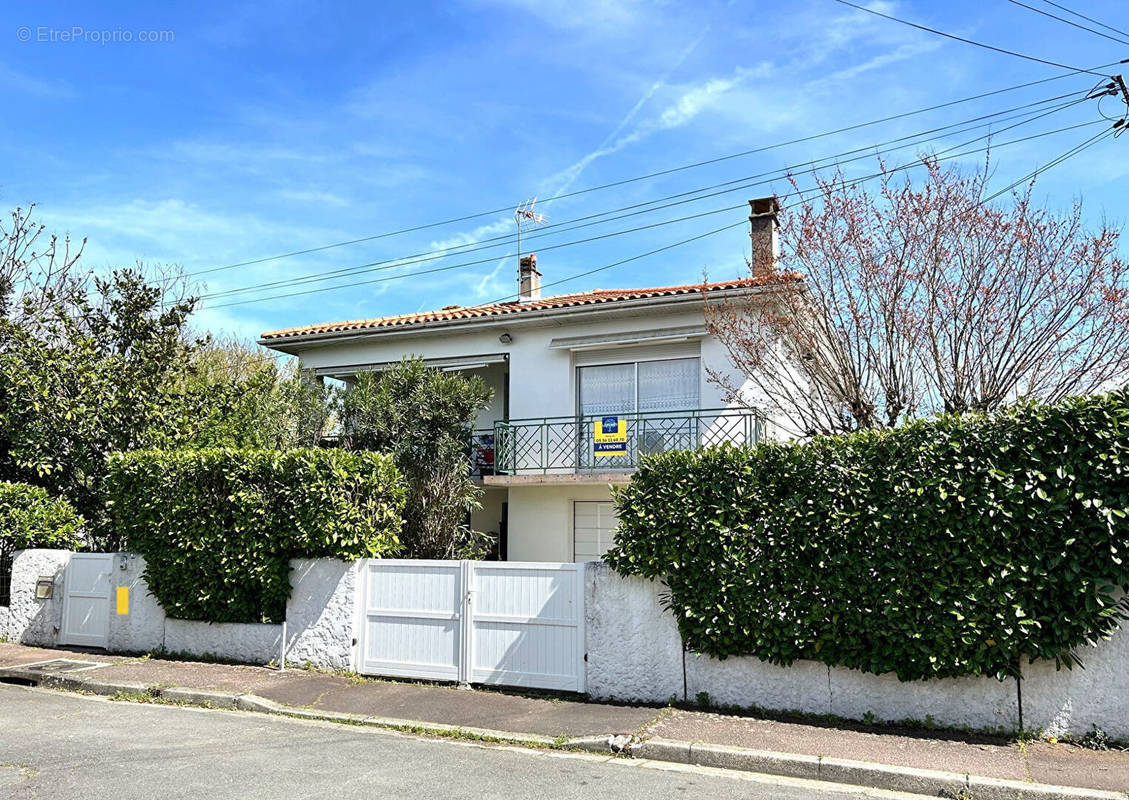 Maison à MERIGNAC