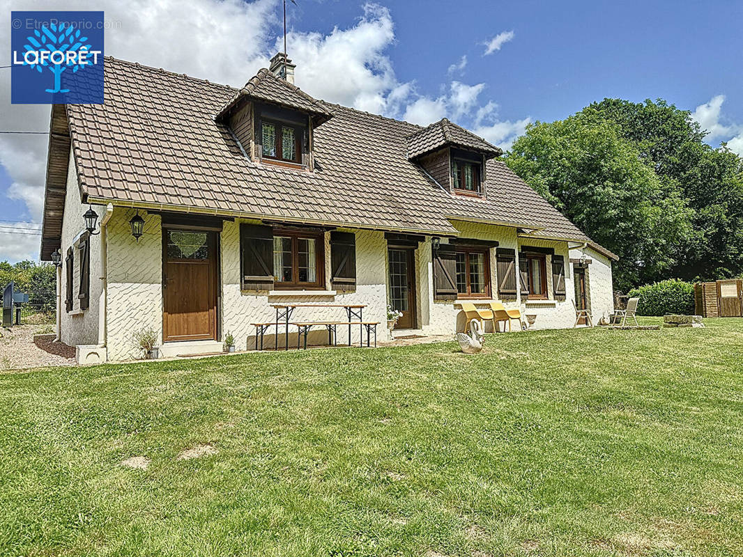 Maison à BERNAY