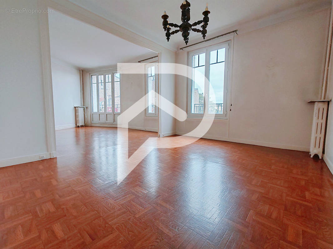 Appartement à COLOMBES