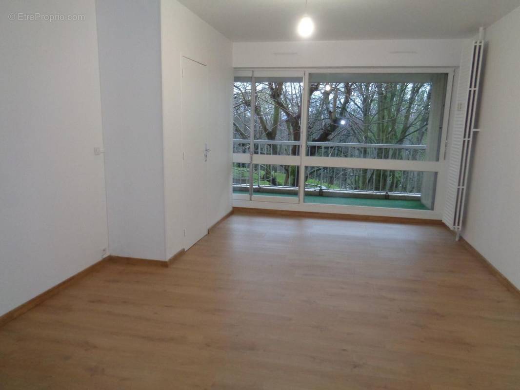 Photo 1 - Appartement à CERGY