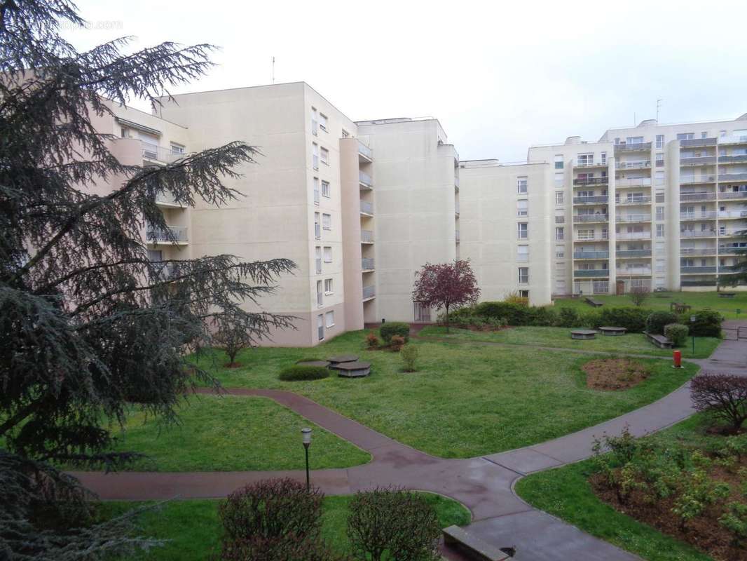 Photo 8 - Appartement à CERGY