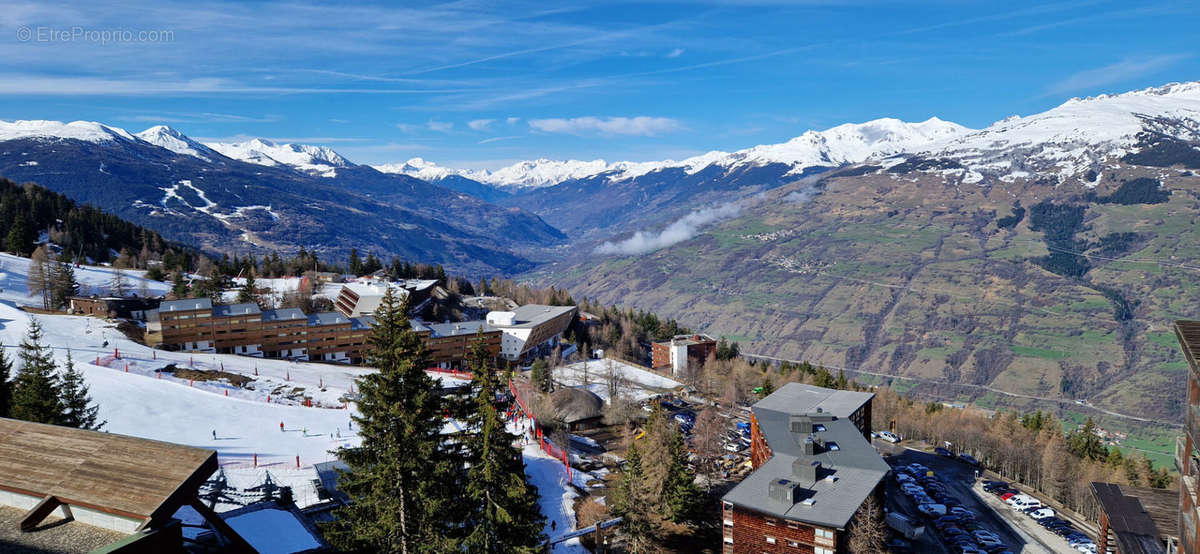 Appartement à LES CHAPELLES