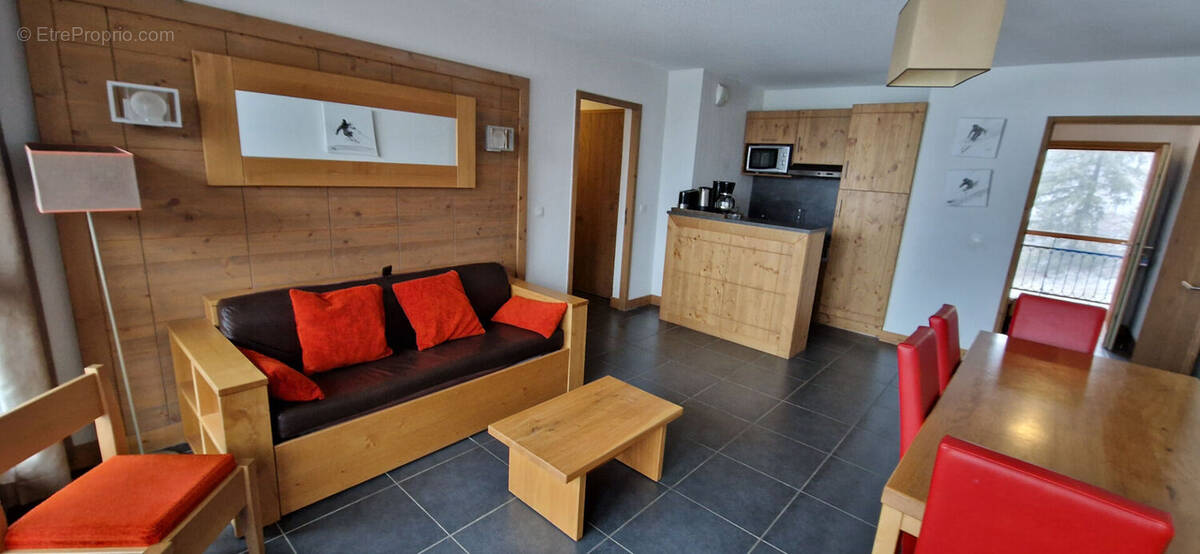 Appartement à LES CHAPELLES