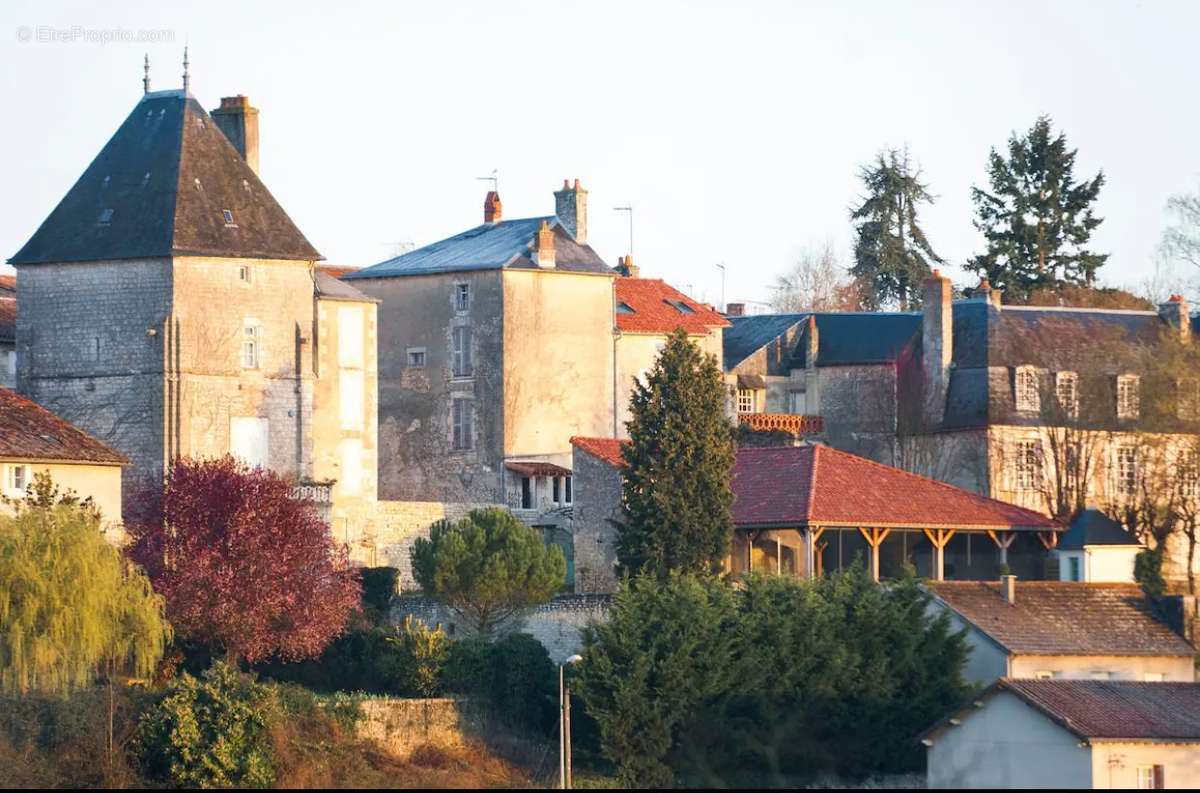 Maison à CHAUVIGNY