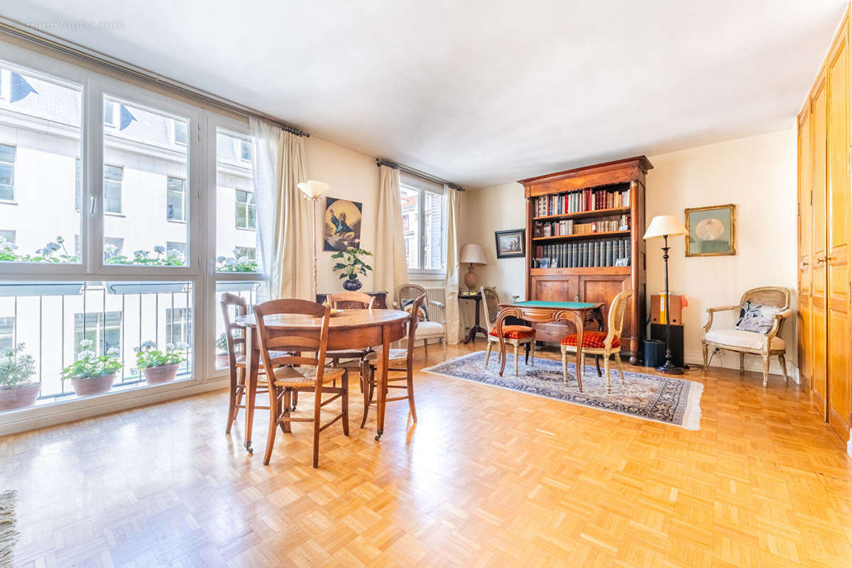 Appartement à SAINT-GERMAIN-EN-LAYE