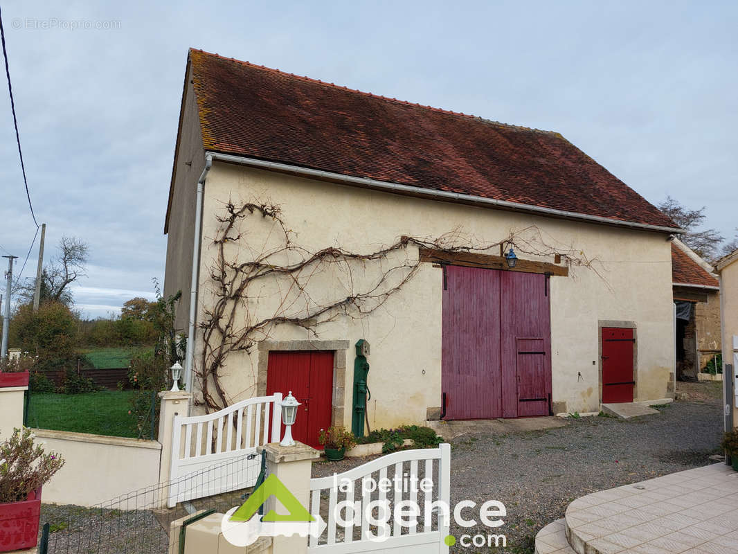 Maison à SAINT-PLANTAIRE