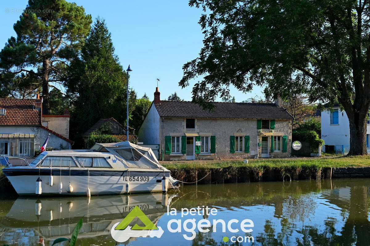 Maison à SERMOISE-SUR-LOIRE