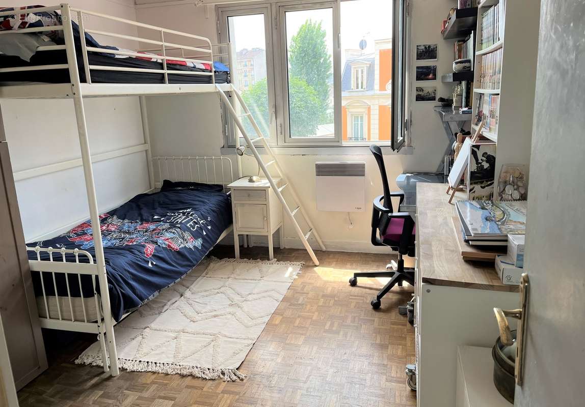 Appartement à ASNIERES-SUR-SEINE