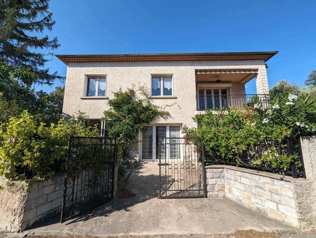 Maison à MANOSQUE