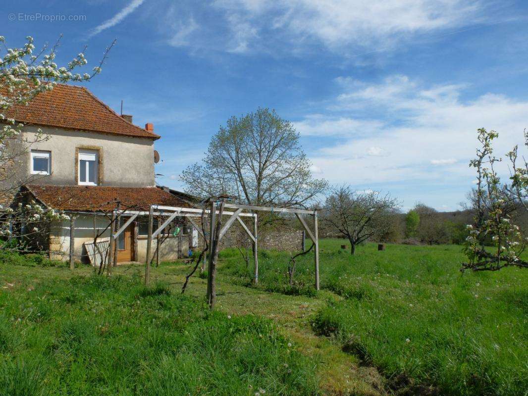 Maison à CAYLUS