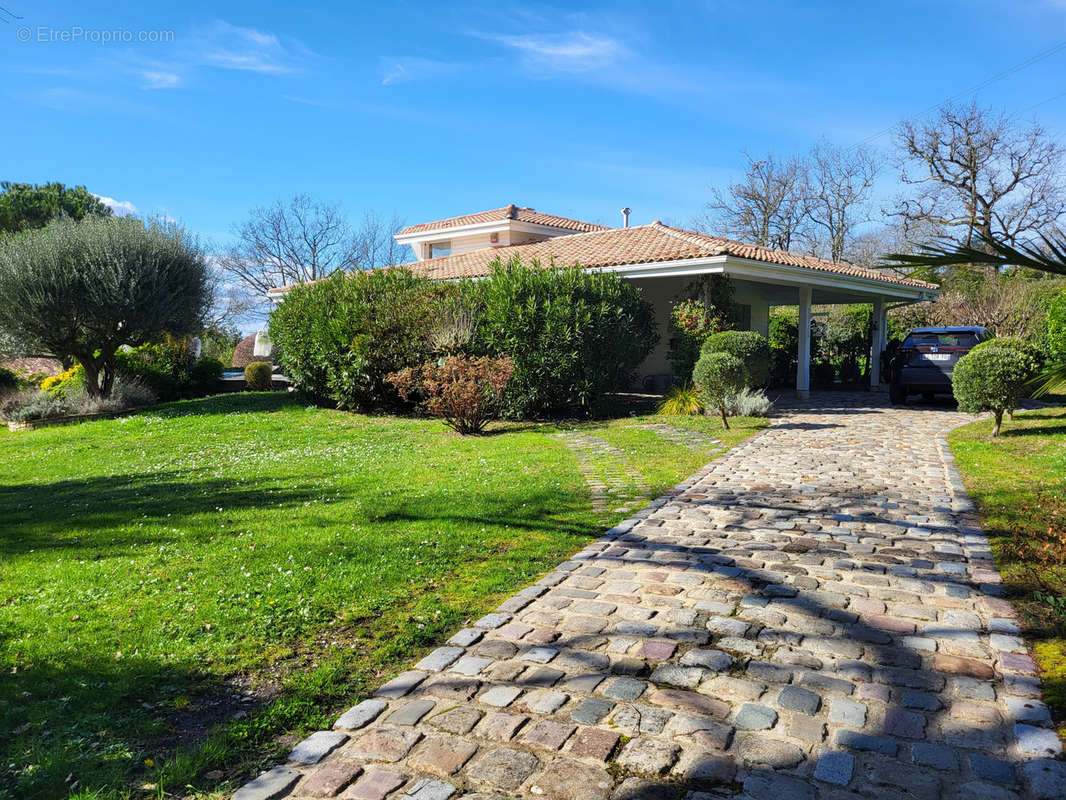 Maison à BOULIAC