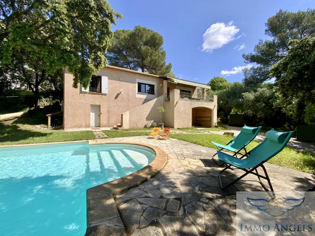 Maison à NIMES