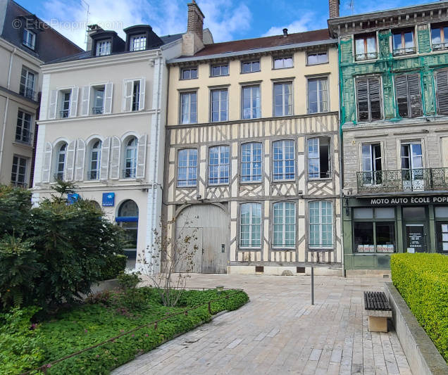 Appartement à TROYES