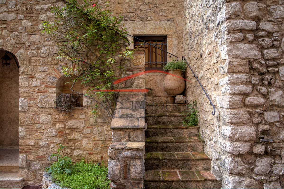 Maison à LA COLLE-SUR-LOUP