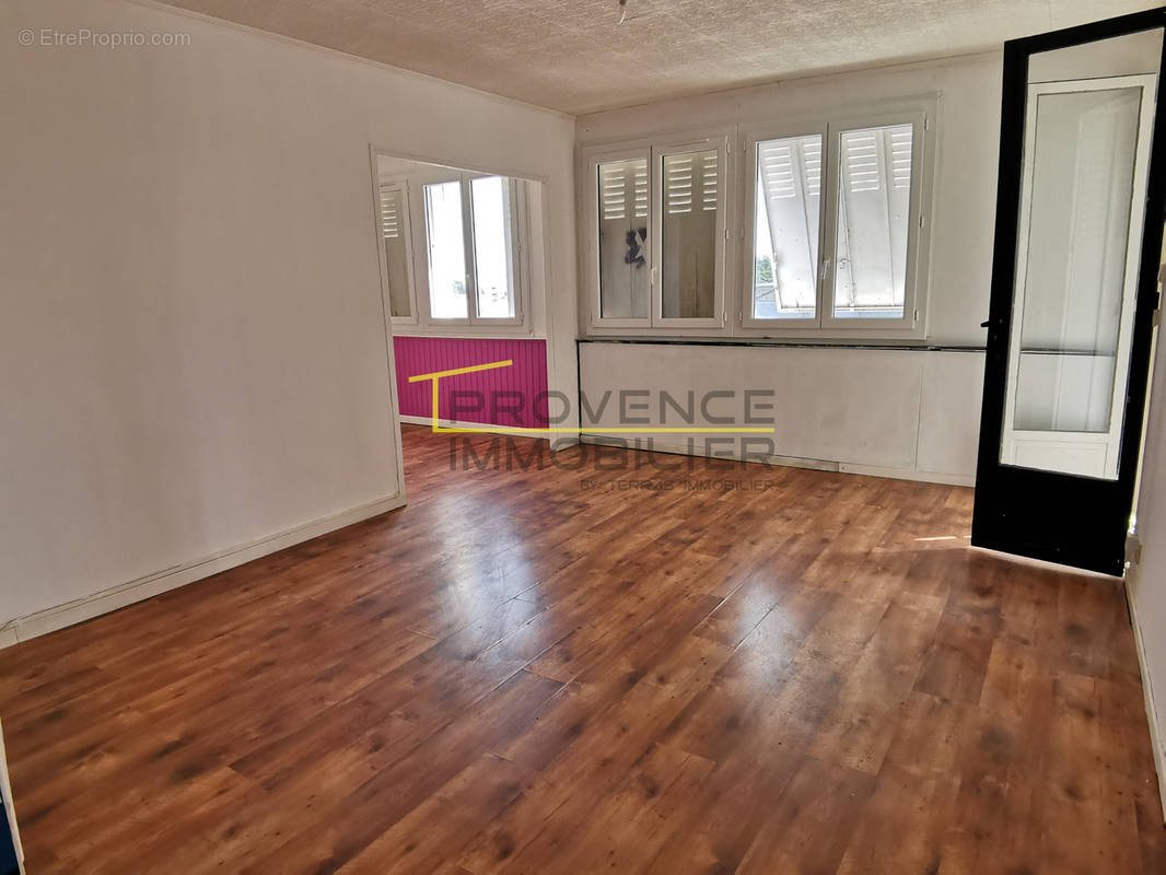 Appartement à MONTELIMAR