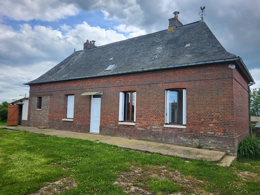 Maison à SAINTE-AGATHE-D&#039;ALIERMONT