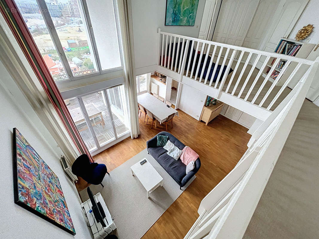 Appartement à COURBEVOIE