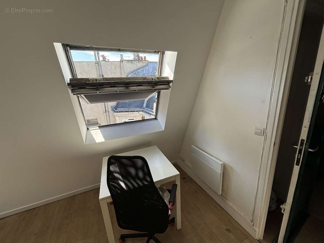 Appartement à PARIS-10E