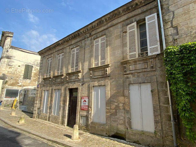 Maison à BOURG