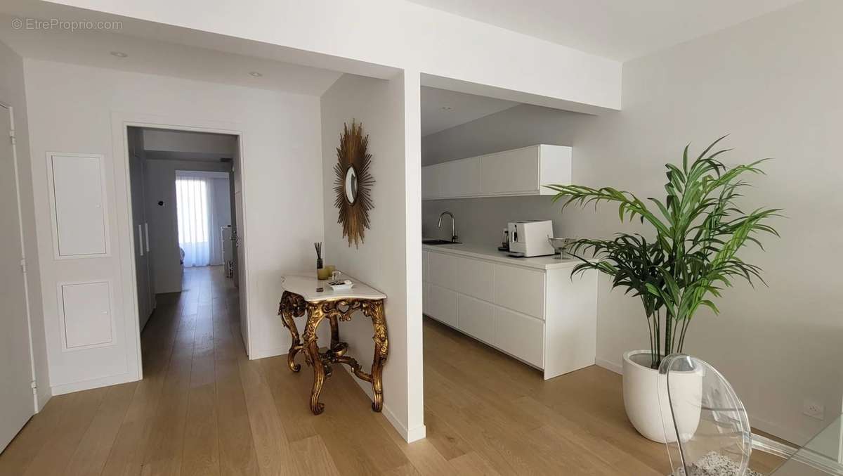 Appartement à NICE