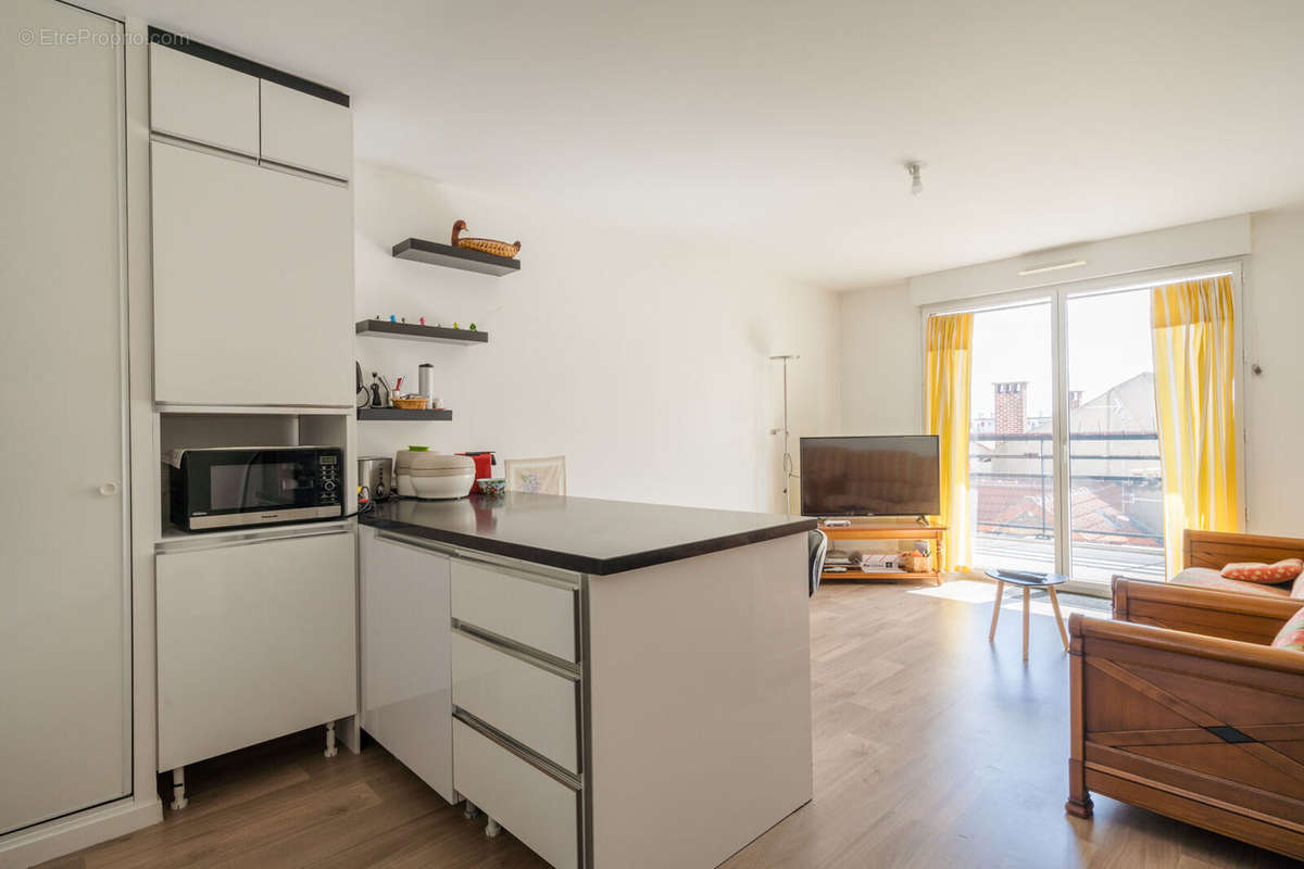 Appartement à VITRY-SUR-SEINE