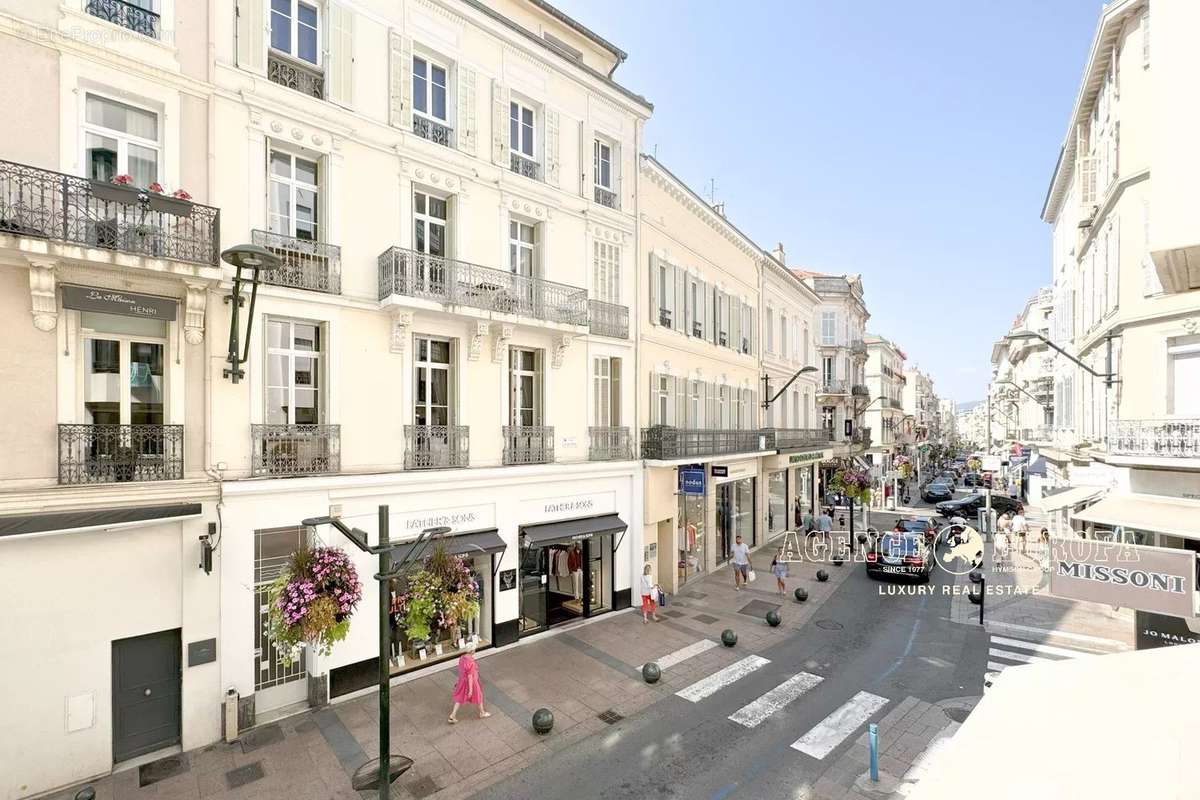 Appartement à CANNES