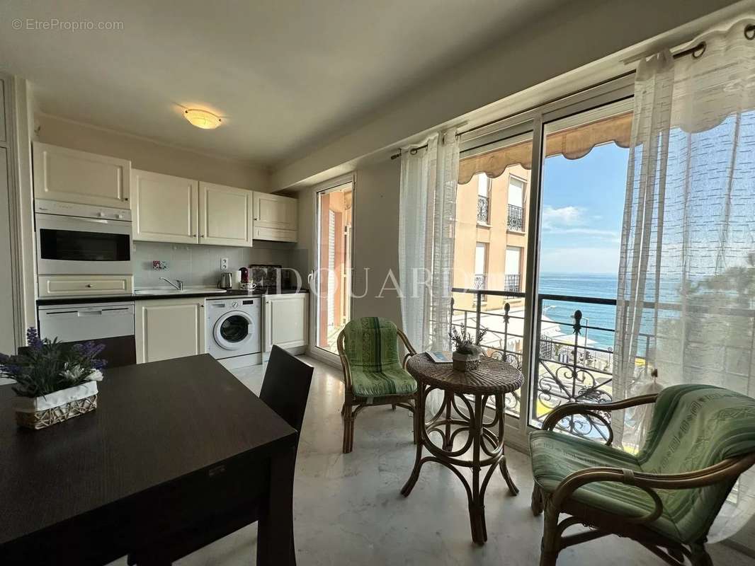 Appartement à MENTON