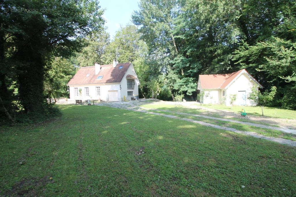 Maison à BOIS-LE-ROI