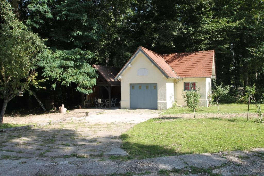 Maison à BOIS-LE-ROI