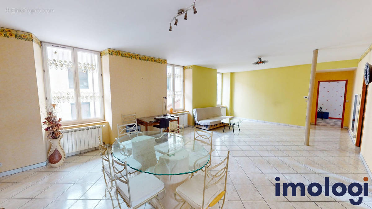 Appartement à PONTARLIER