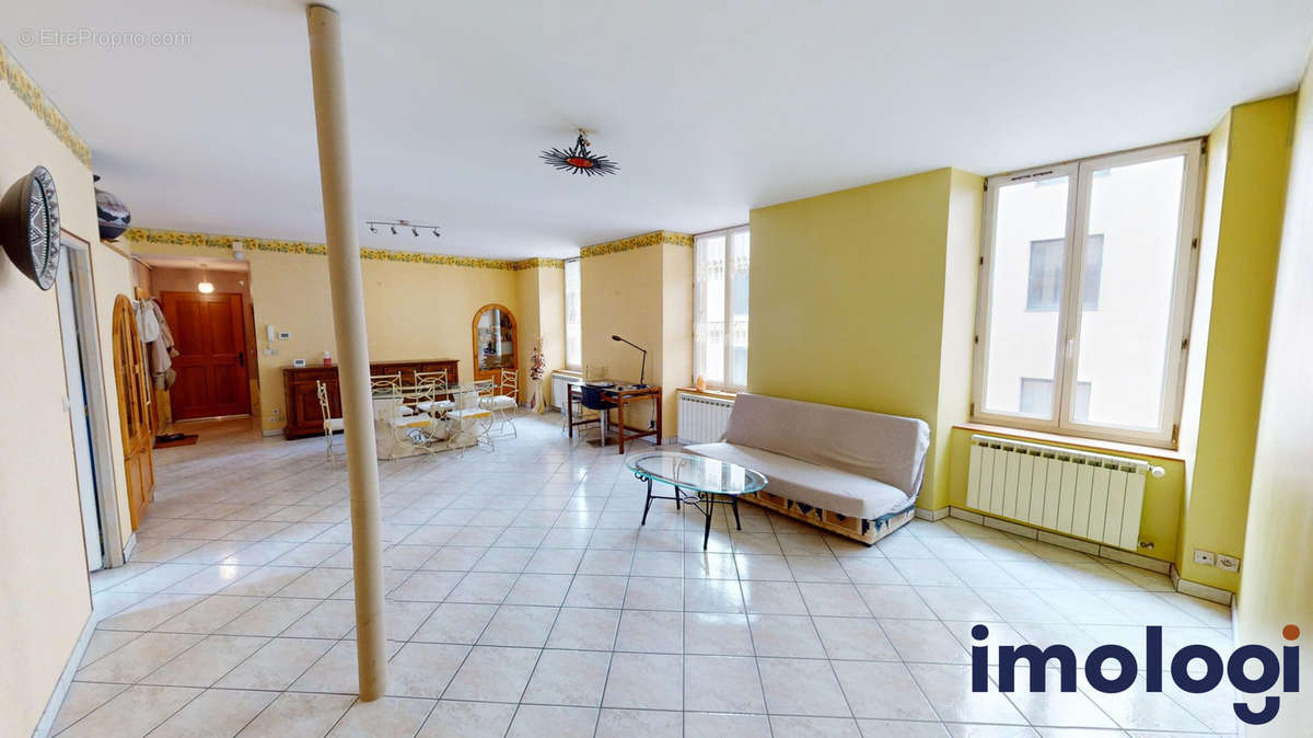 Appartement à PONTARLIER