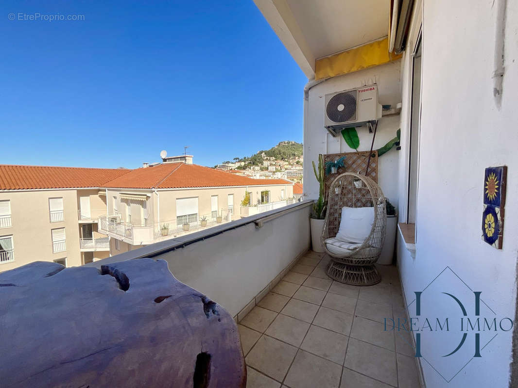 Appartement à HYERES