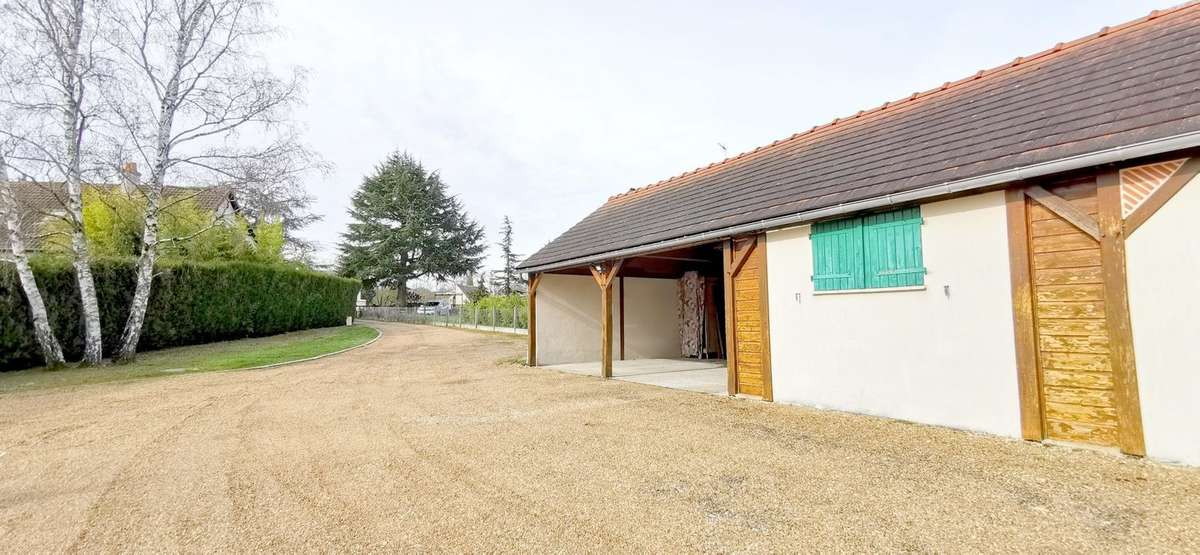 Maison à VINEUIL