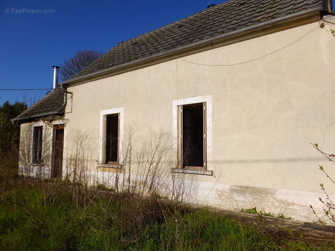 Maison à CORNUSSE