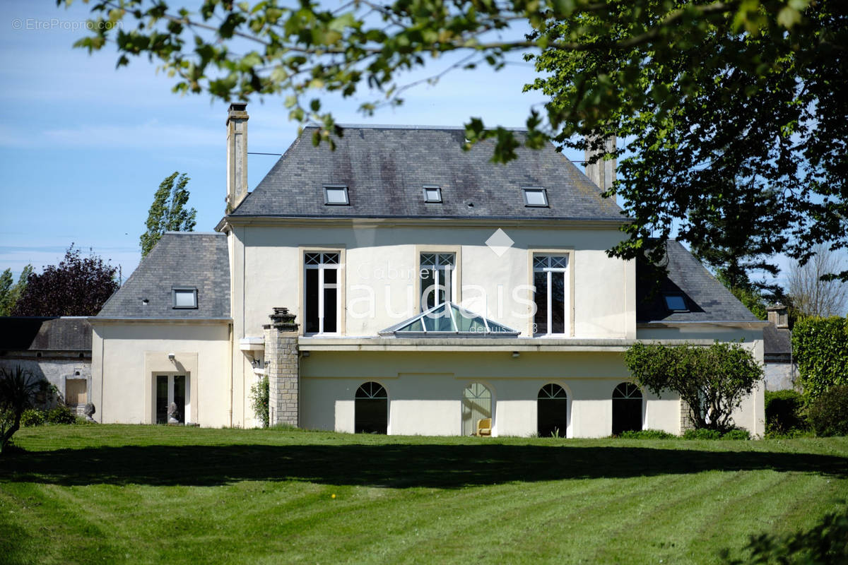 Maison à CERISY-LA-FORET