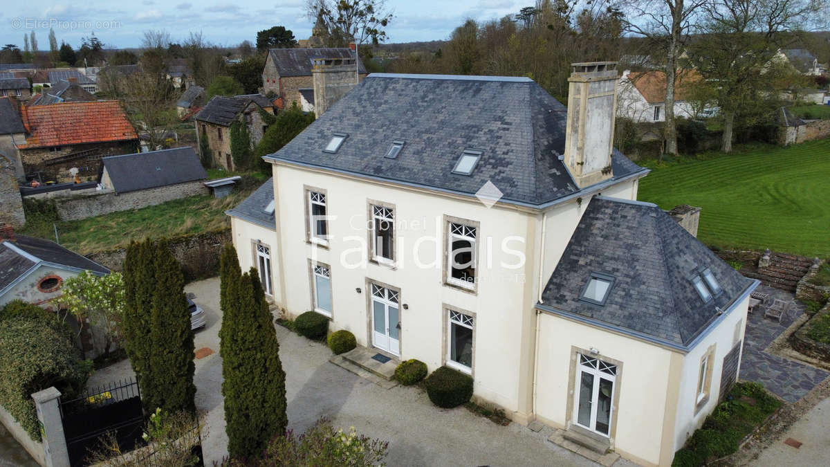 Maison à CERISY-LA-FORET