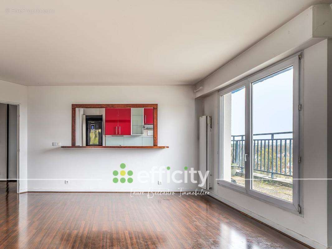 Appartement à NOGENT-SUR-MARNE