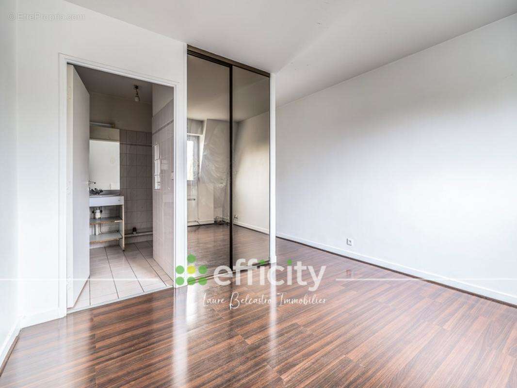 Appartement à NOGENT-SUR-MARNE