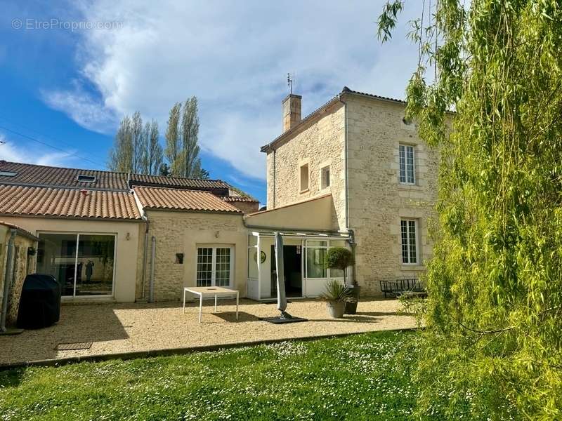 Maison à ROCHEFORT