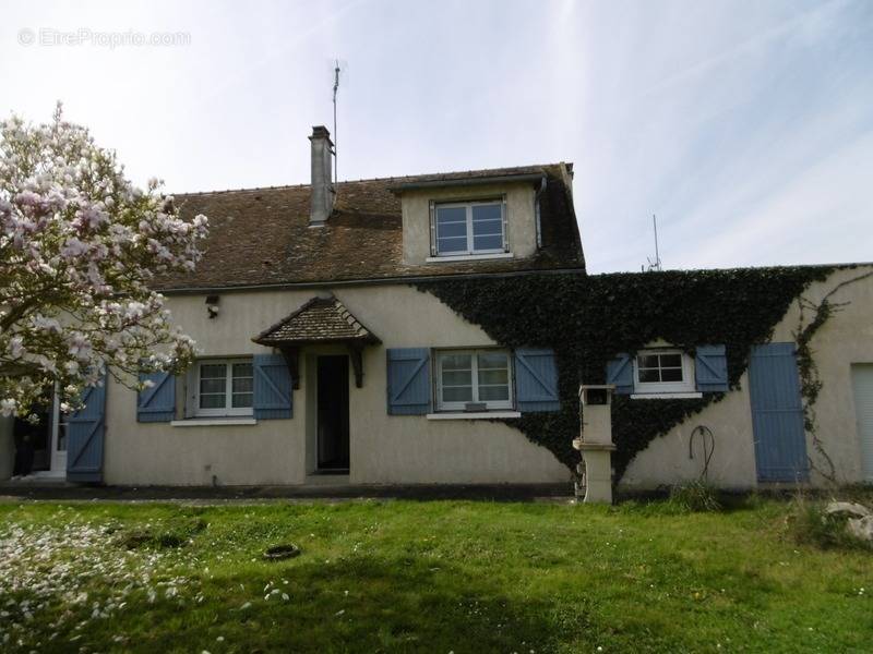 Maison à BOUGLIGNY