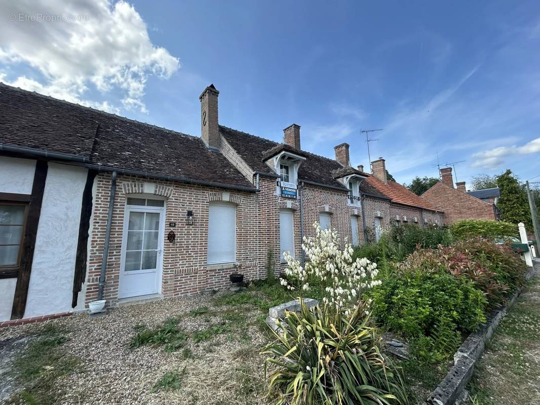 Maison à NEUNG-SUR-BEUVRON