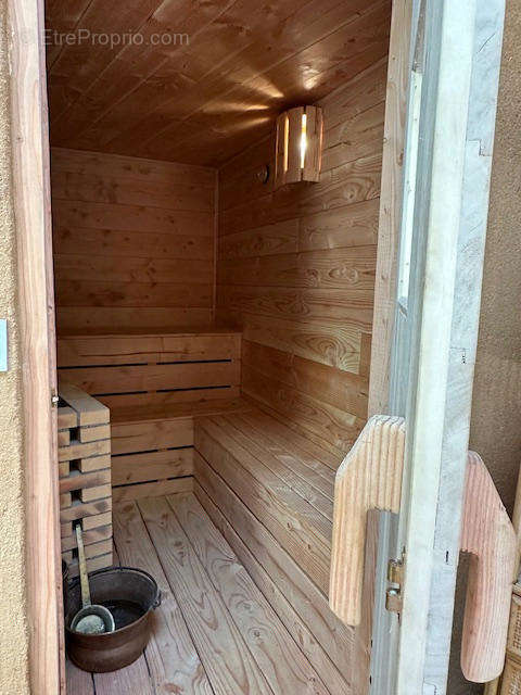 sauna - Maison à VIC-FEZENSAC