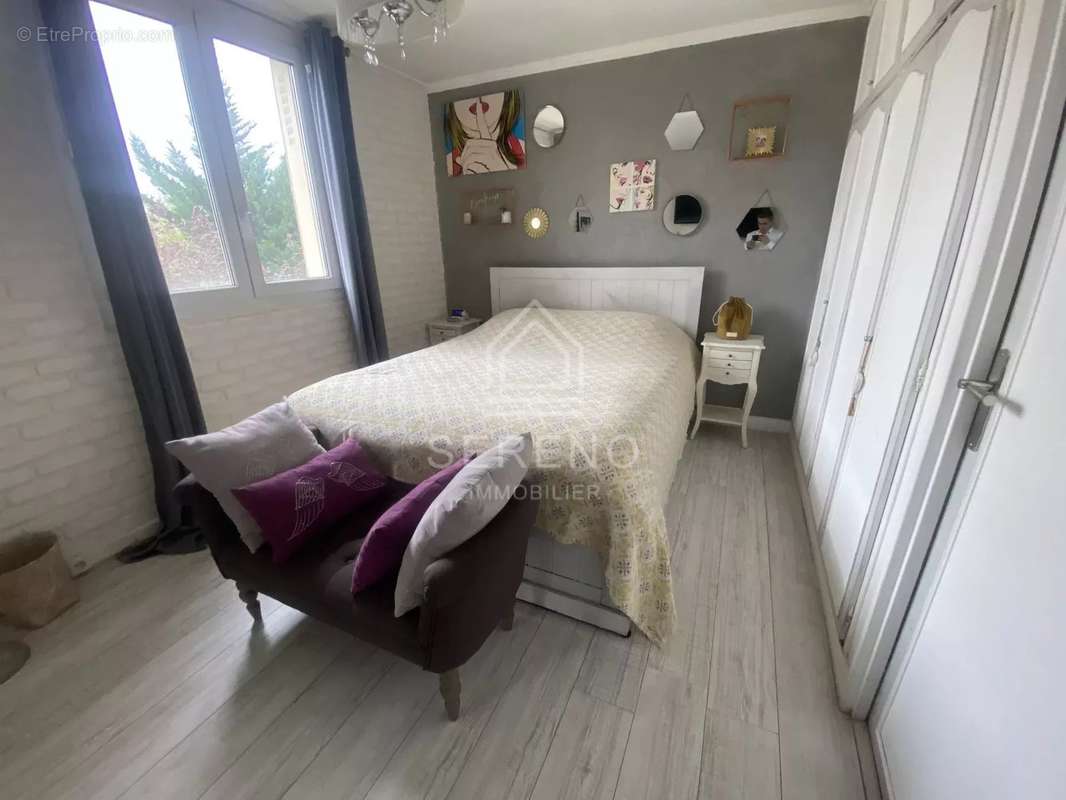 Appartement à ROSNY-SOUS-BOIS