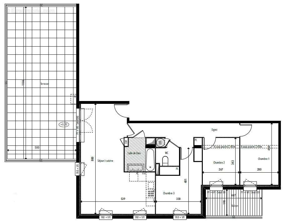 Appartement à PINS-JUSTARET