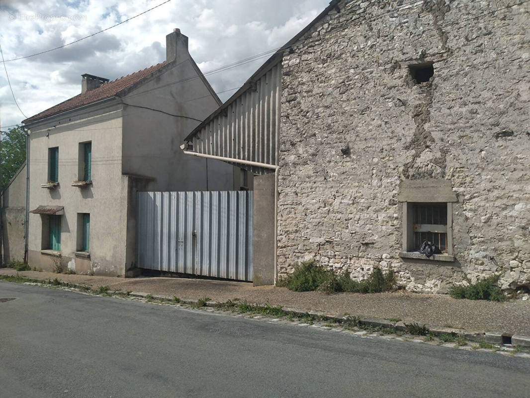 Maison à BREUIL-BOIS-ROBERT